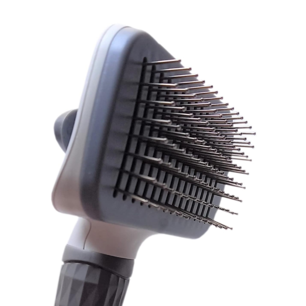 Self-Cleaning Grooming Brush for Pets